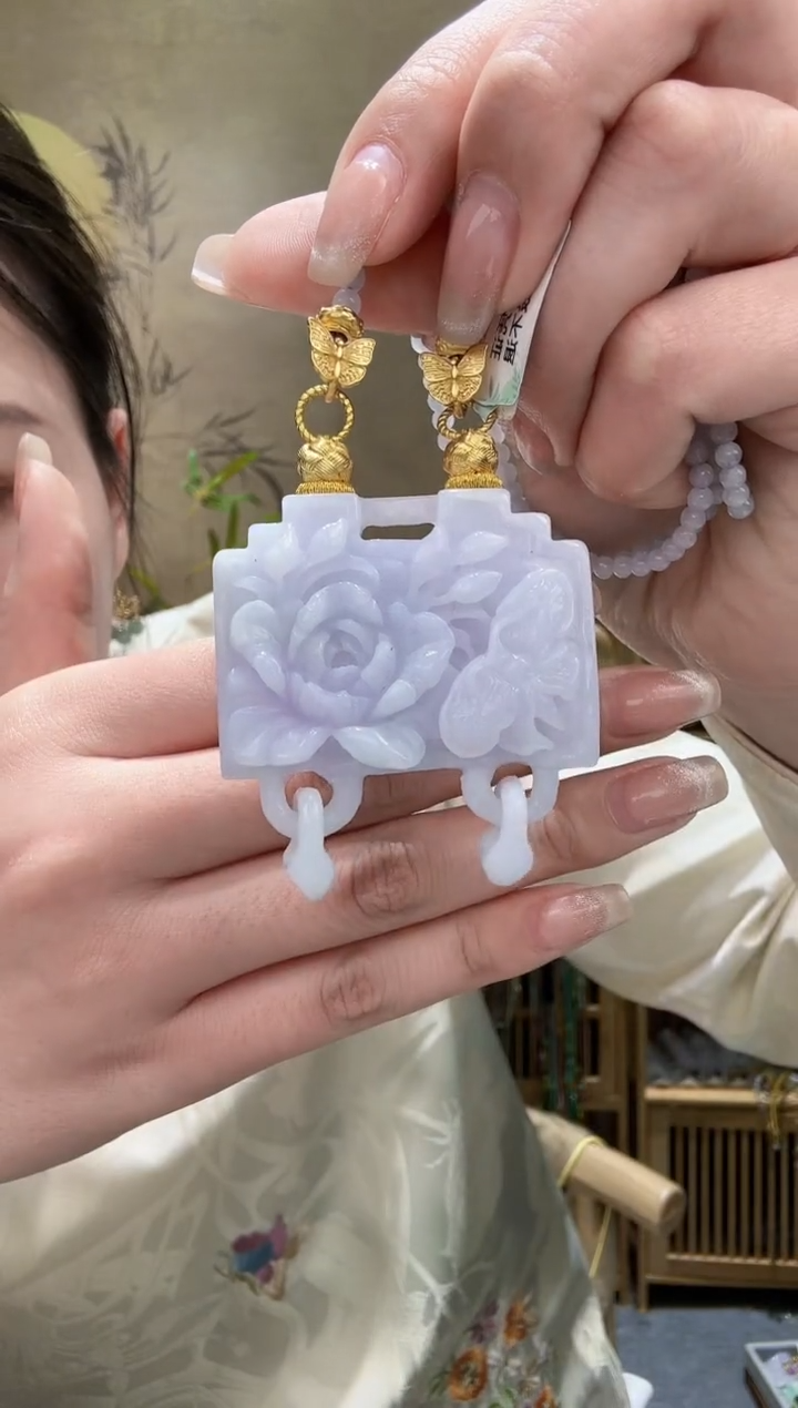 【闪购商品】翡翠颈饰未镶嵌吊坠