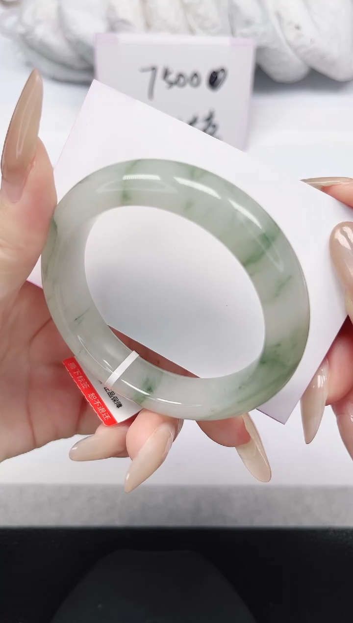 未镶嵌手镯石英岩玉67-52