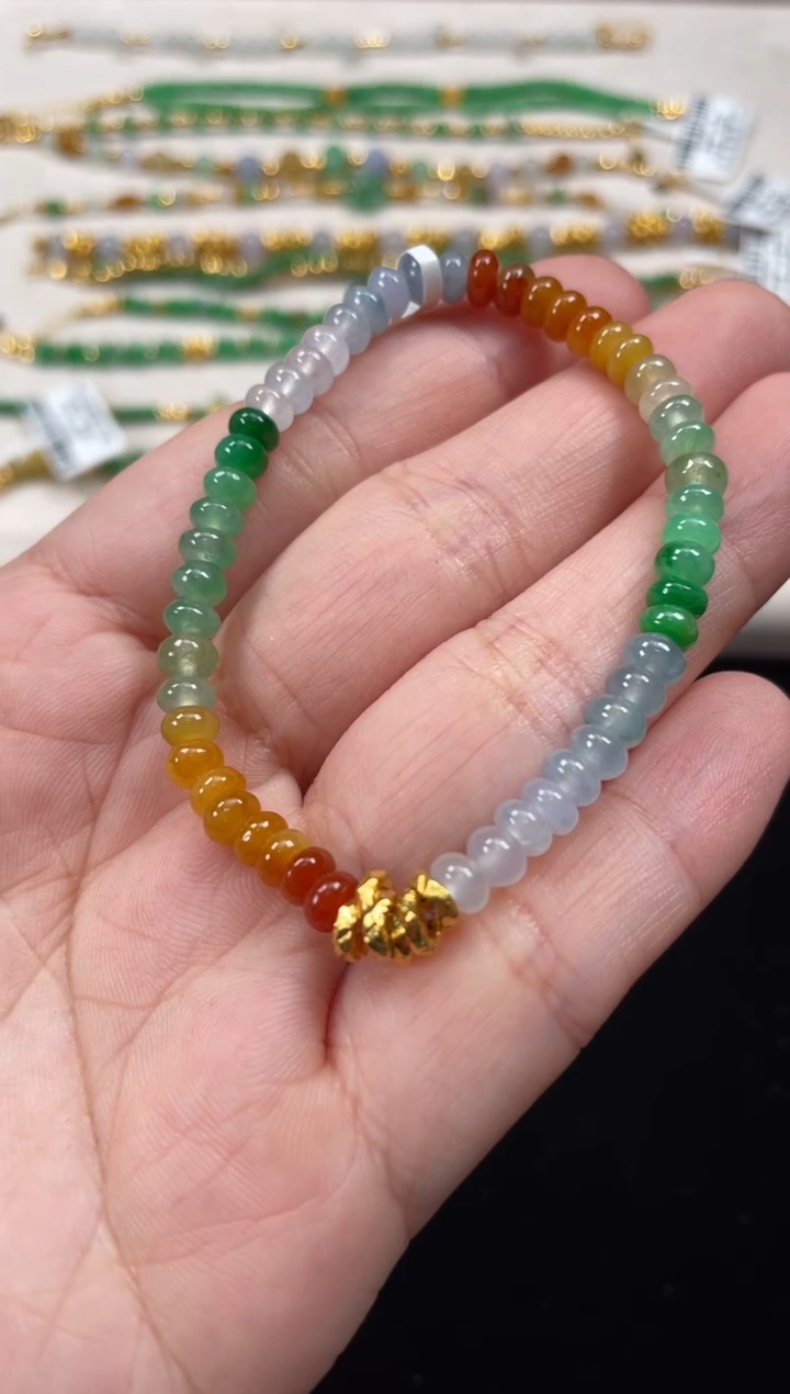 足金镶嵌手串翡翠一条   P603