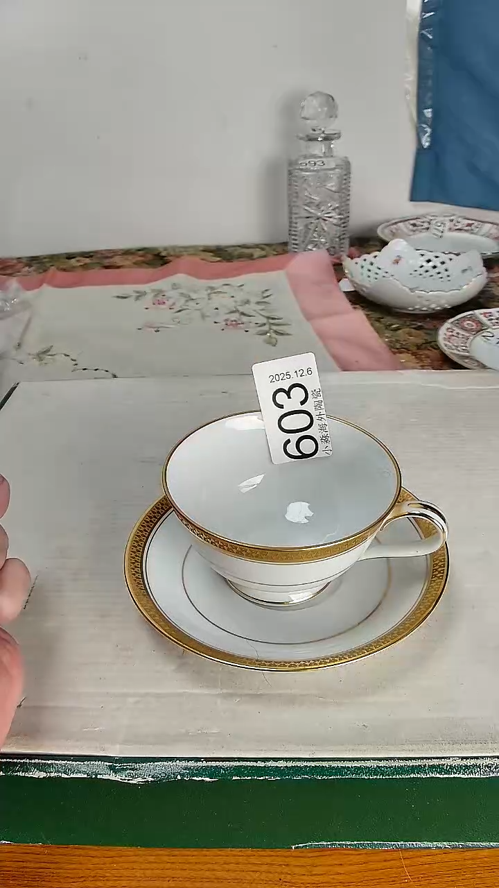 瓷片老*汤小淼海外陶瓷工艺品