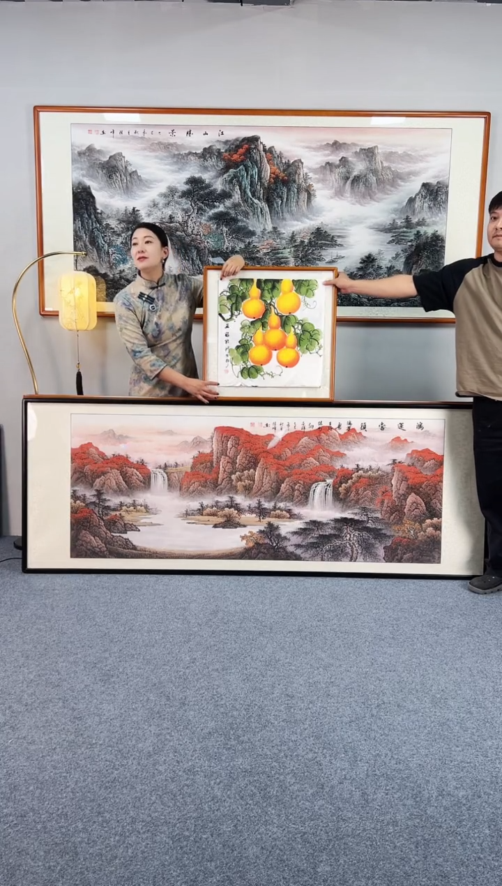 国画五福临门 斗方