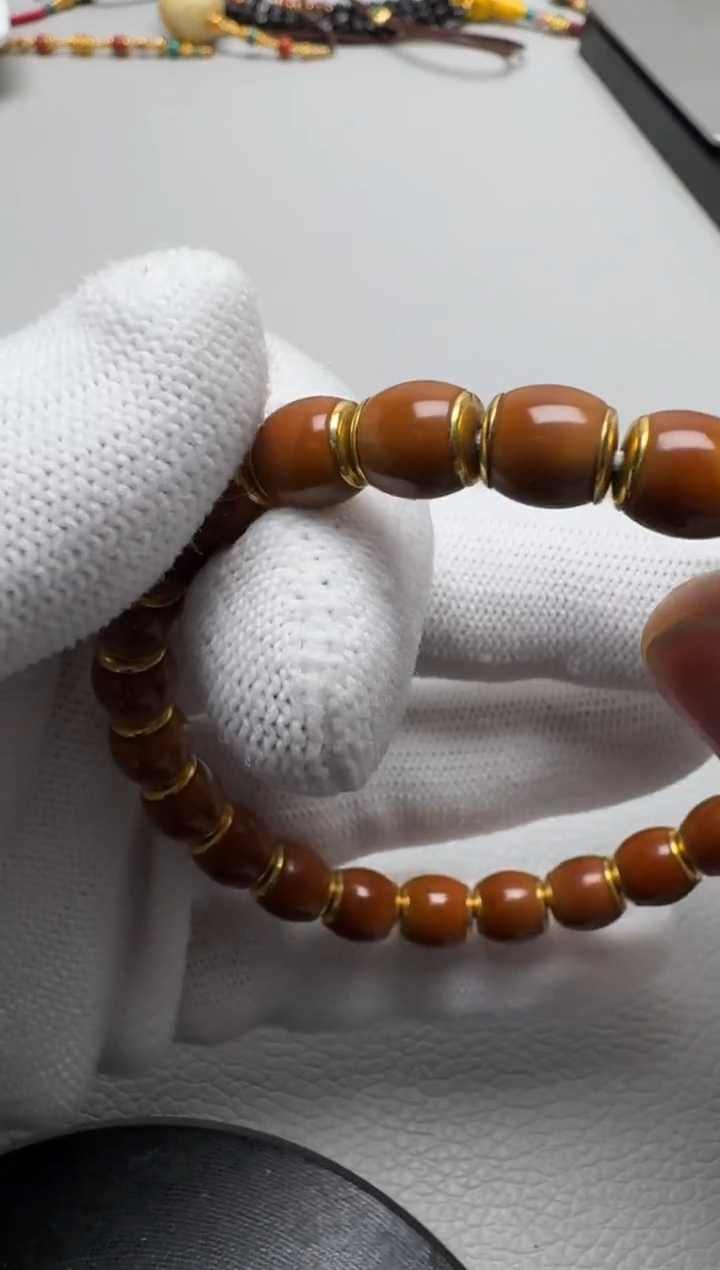 【闪购商品】橄榄核吊坠11111111111111111