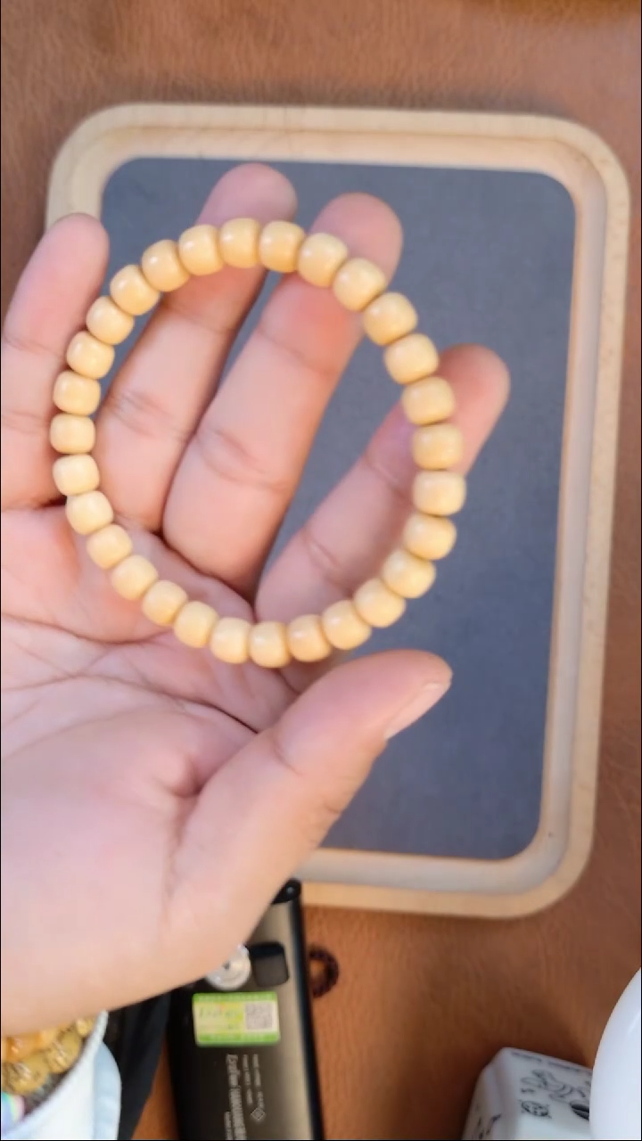 【闪购商品】龙眼菩提手串t464龙脊老型糖心单圈8mm左右