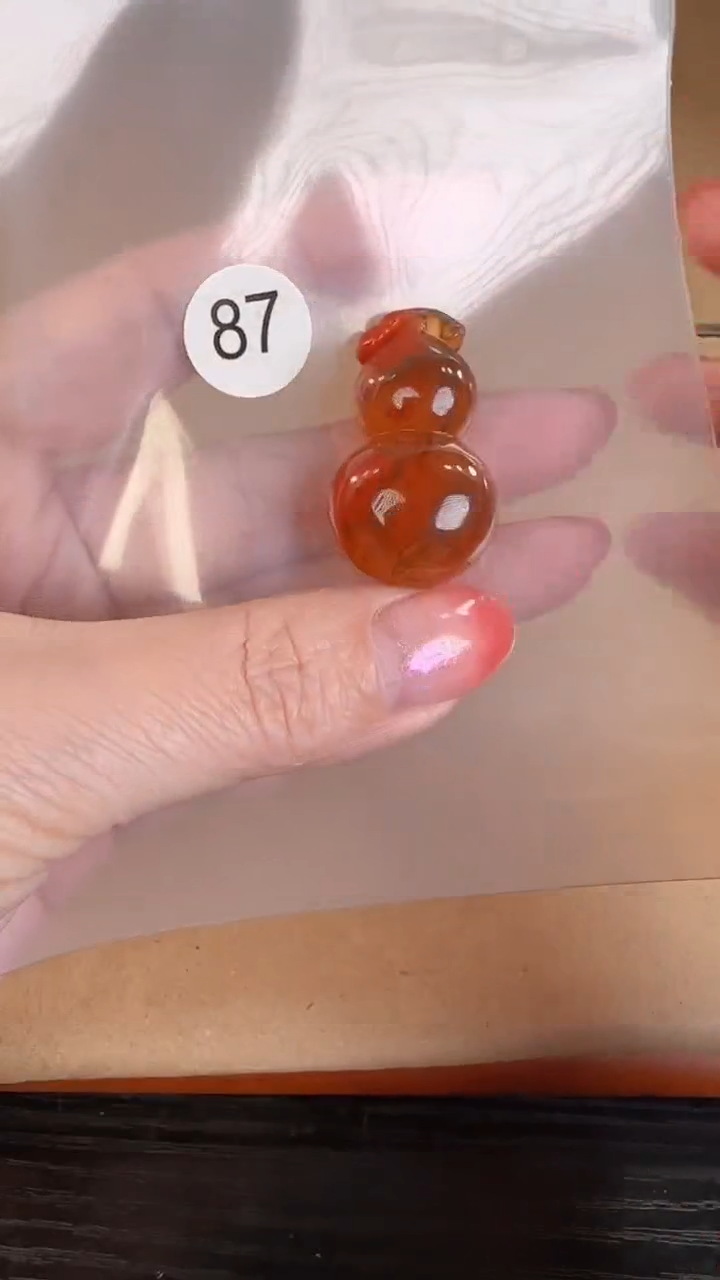 【闪购商品】南红玛瑙吊坠(不含链)未镶嵌原矿无优化无裂葫芦