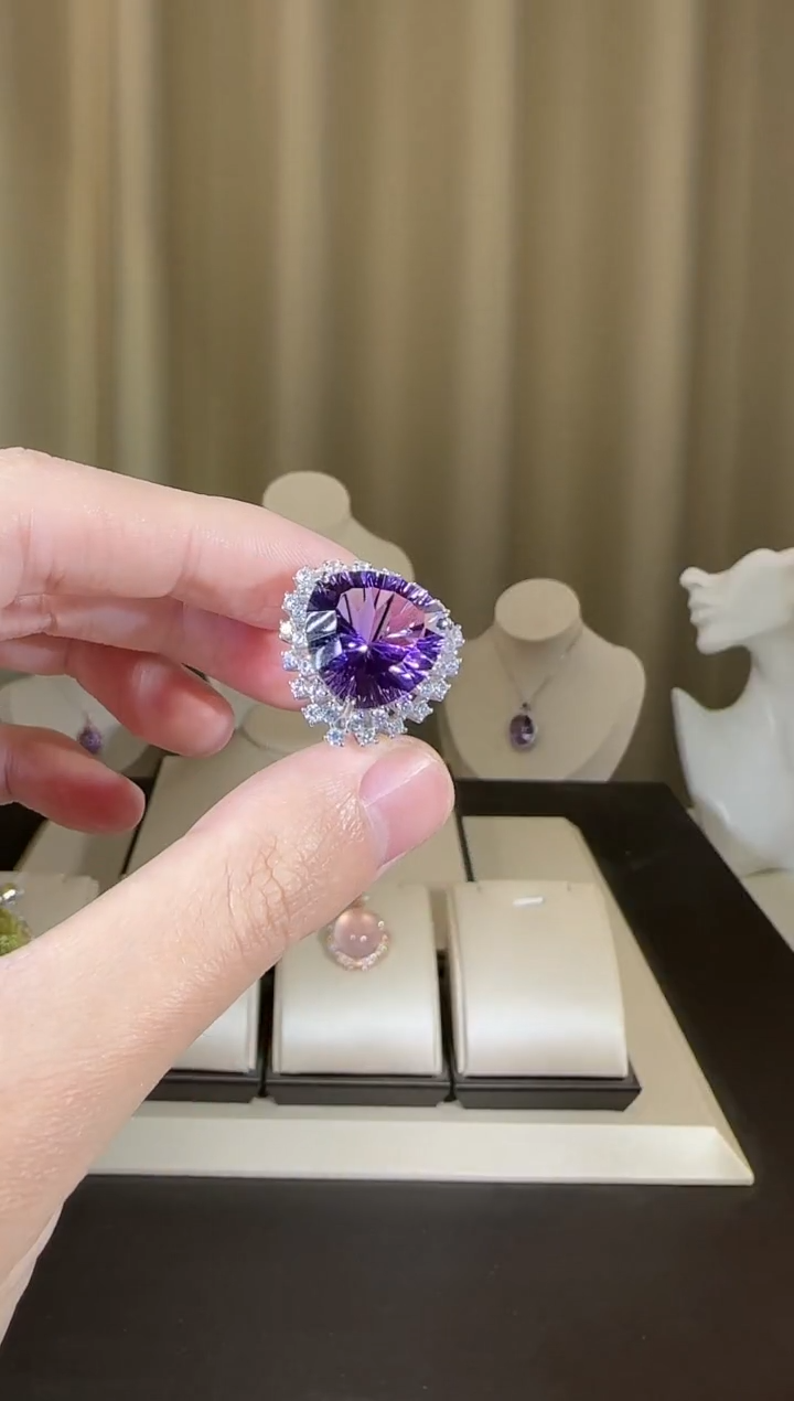 【闪购商品】紫晶戒指银S925镶嵌16mm