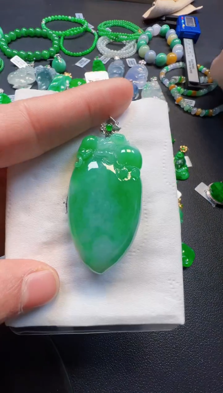 【闪购商品】定制翡翠18K金镶嵌13800一