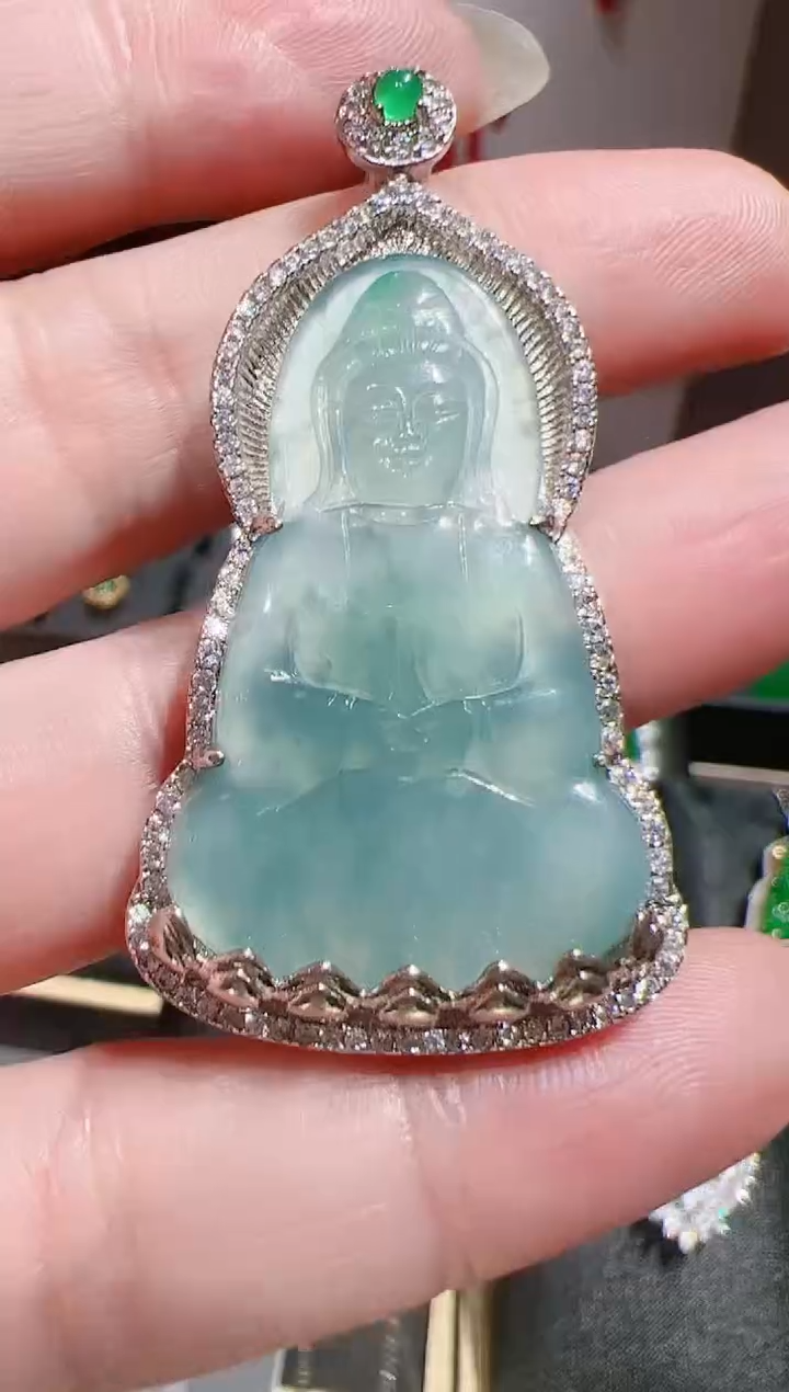 【闪购商品】翡翠颈饰合金202522240