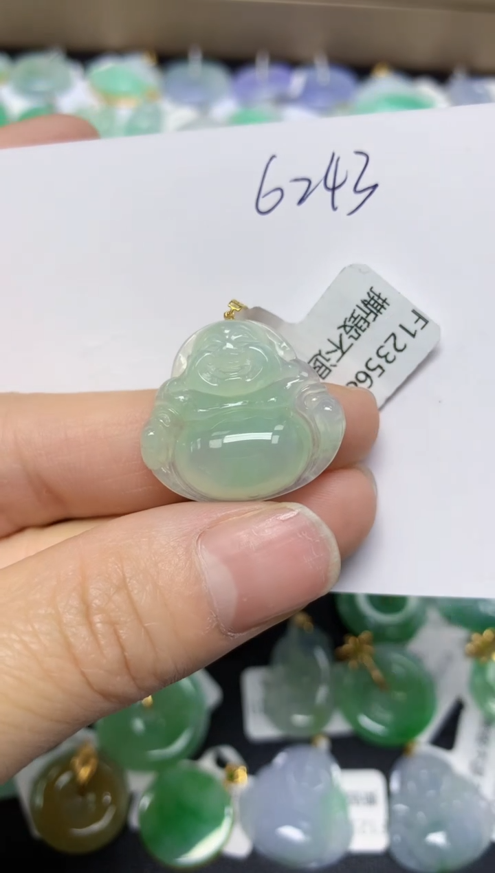 【闪购商品】翡翠挂件18K金镶嵌 天然翡翠A货