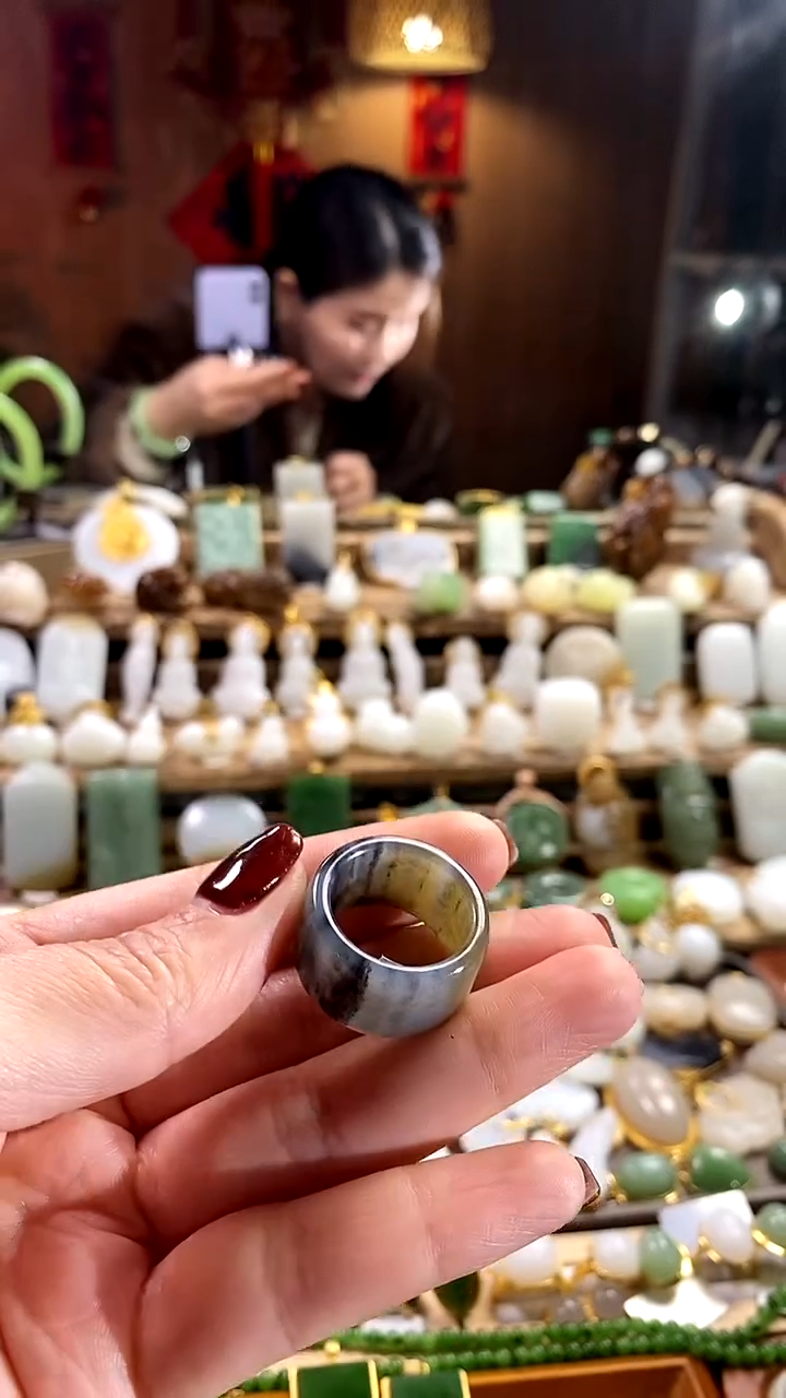 【闪购商品】和田玉戒指未镶嵌18