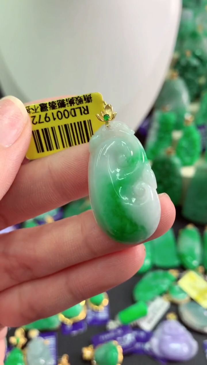 翡翠18K金镶嵌吊坠(不含链)挂件