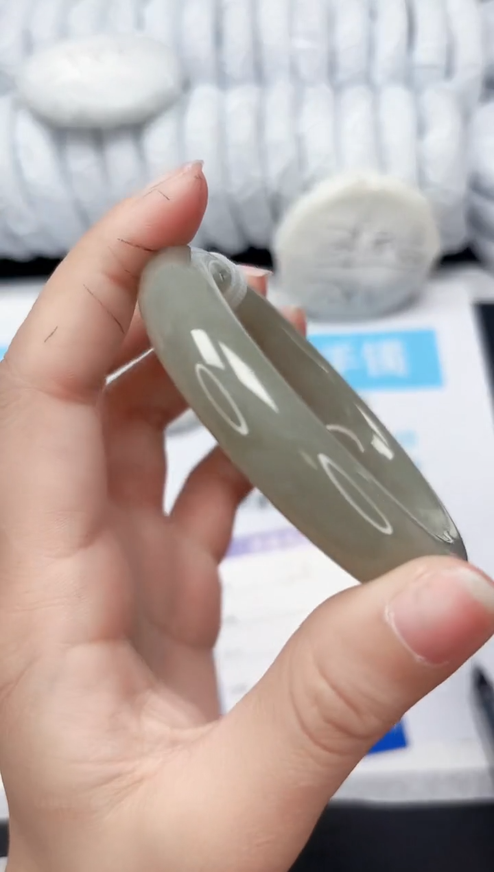 【闪购商品】和田玉手镯未镶嵌536-58.1