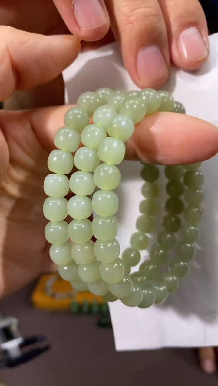 未镶嵌手链和田玉颜色多样性发货拍一发一