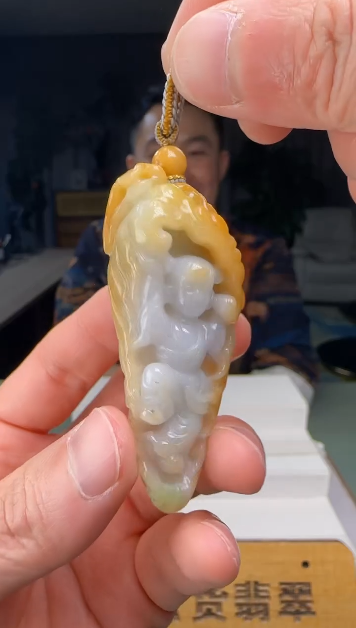 【闪购商品】翡翠吊坠(不含链)未镶嵌DY@@60B7J14103