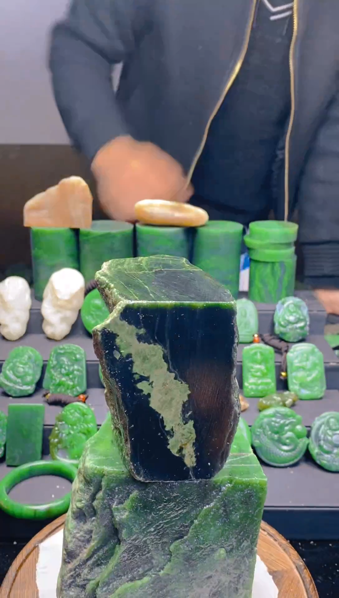 未镶嵌和田玉珠宝半成品1