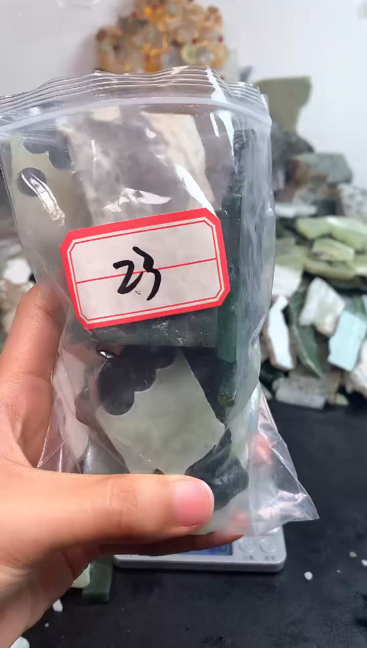 未镶嵌和田玉摆件23