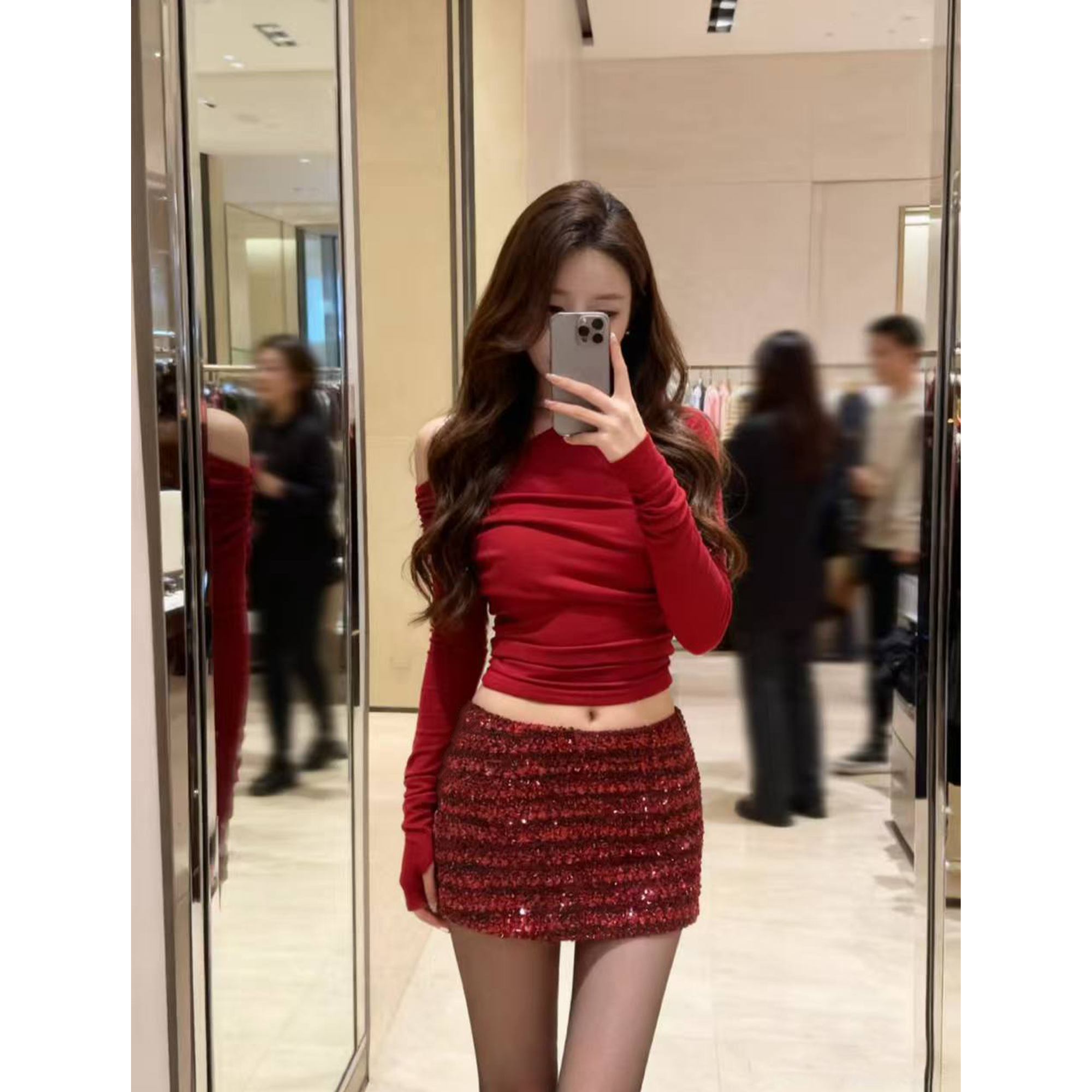 秋冬小众亮片包臀短裙  C 5010