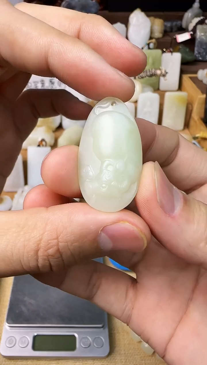 【闪购商品】和田玉颈饰未镶嵌牛