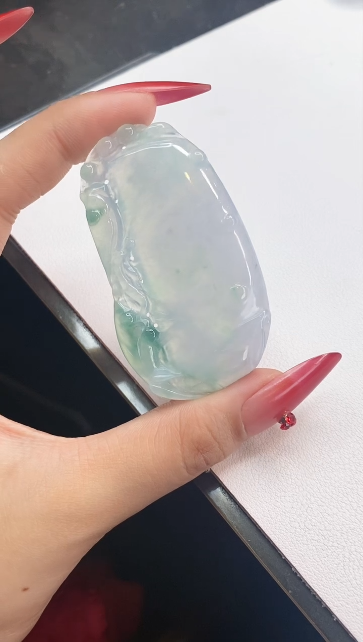 【闪购商品】翡翠颈饰未镶嵌节节高升