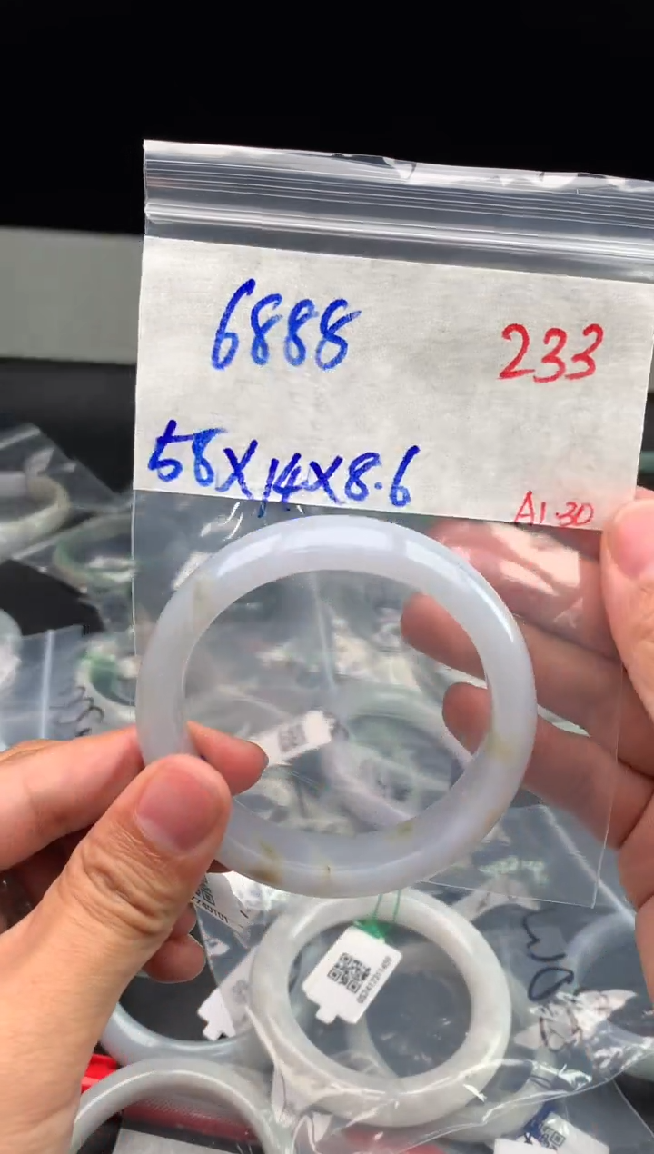 【闪购商品】定制翡翠未镶嵌毛货需精细抛光+多样性发货拍一发一