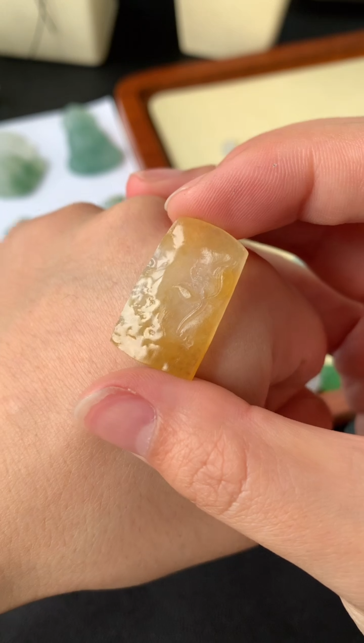 【闪购商品】定制翡翠未镶嵌翡翠