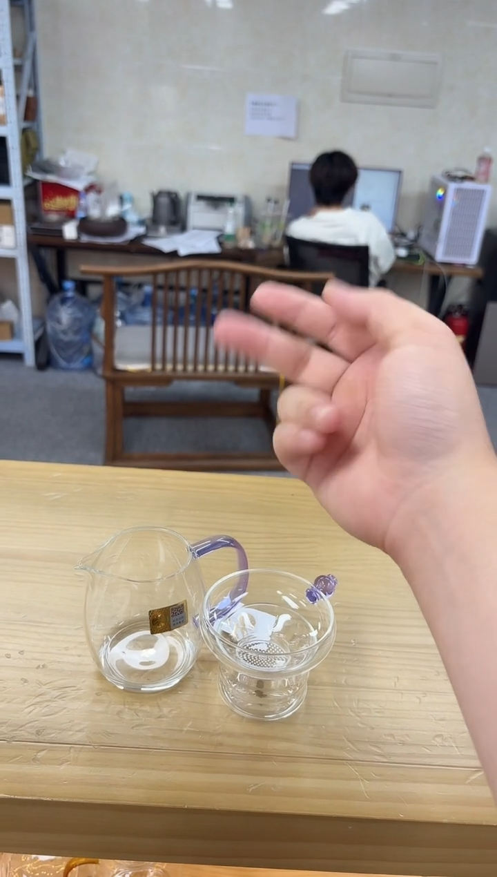 禾器澄然茶海浅紫色+孤品禾器奉珠茶漏浅紫色无包装