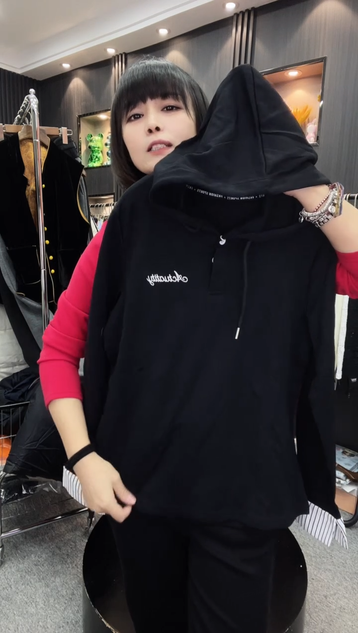57157帽衫黑色---