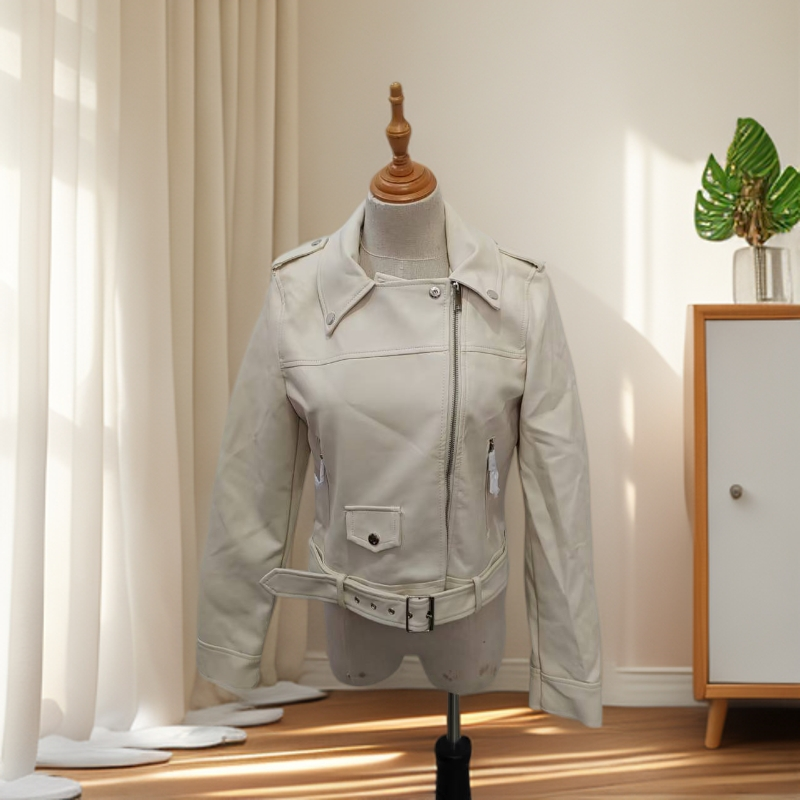 A110   时尚百搭纯色皮衣机车皮衣 （微脏残）