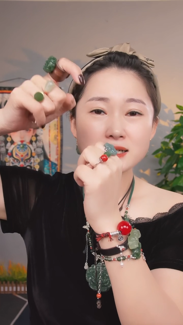 未镶嵌戒指玛瑙/玉髓红转转珠戒指多样性发一件