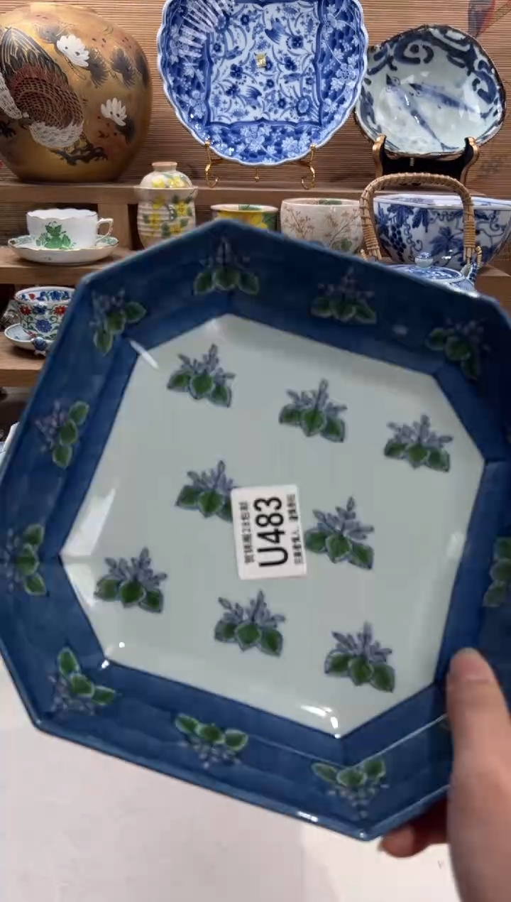 瓷片少***七     U483