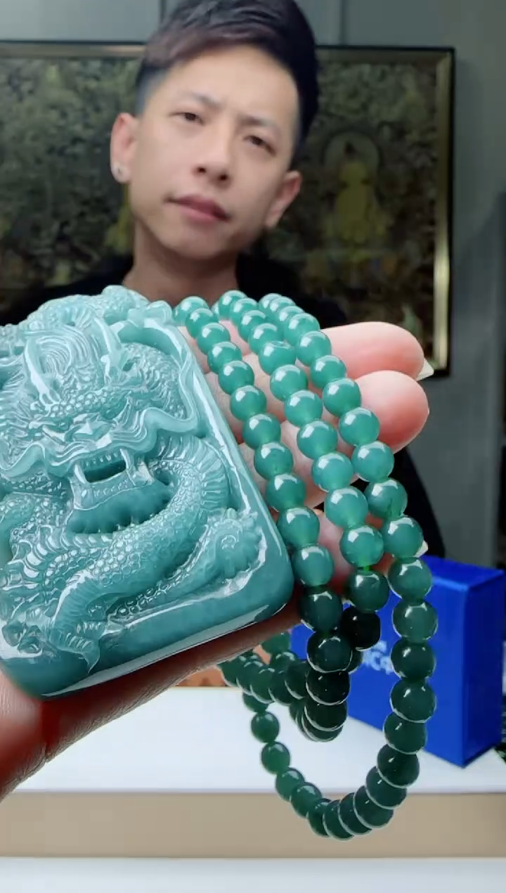 【闪购商品】翡翠颈饰未镶嵌111111111