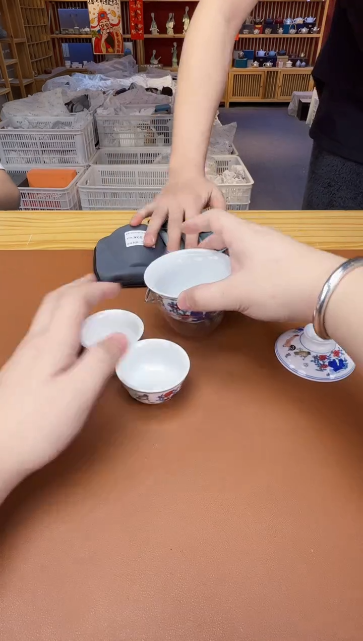 【闪购商品】瓷片瓷制品S11111111111