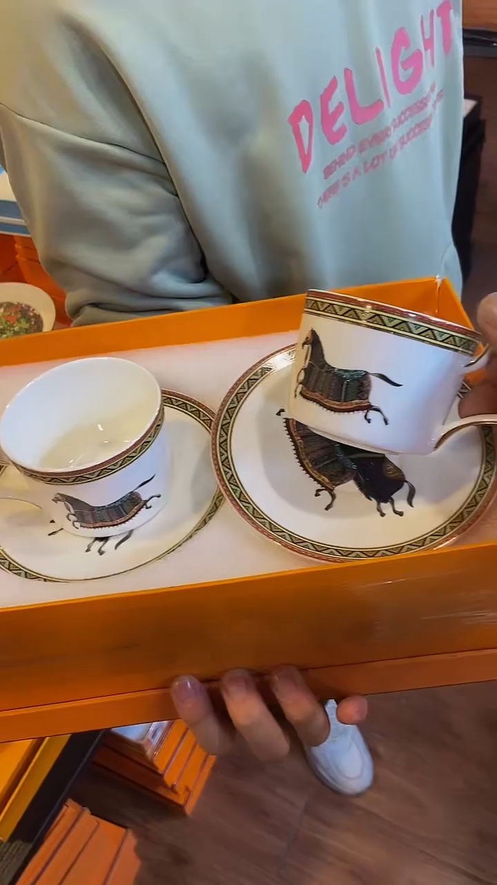 【闪购商品】鸿辉家品牌瓷器，京东包邮！