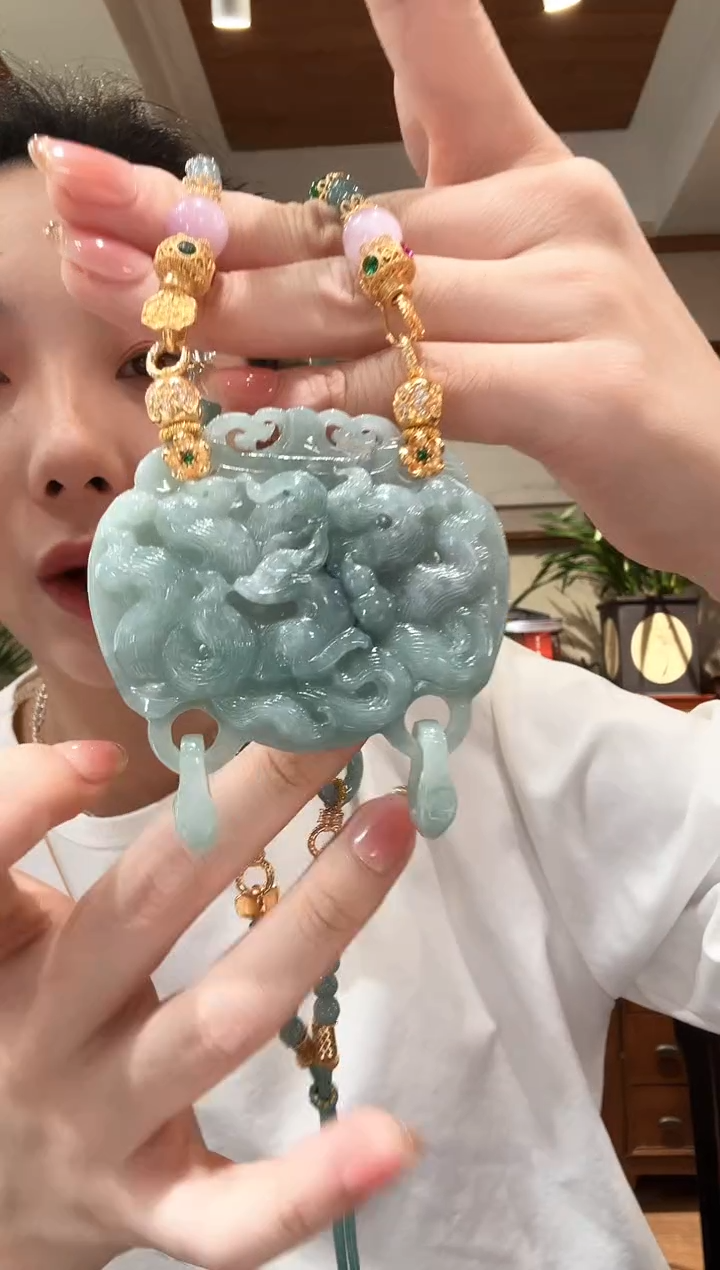 【闪购商品】翡翠颈饰未镶嵌国风