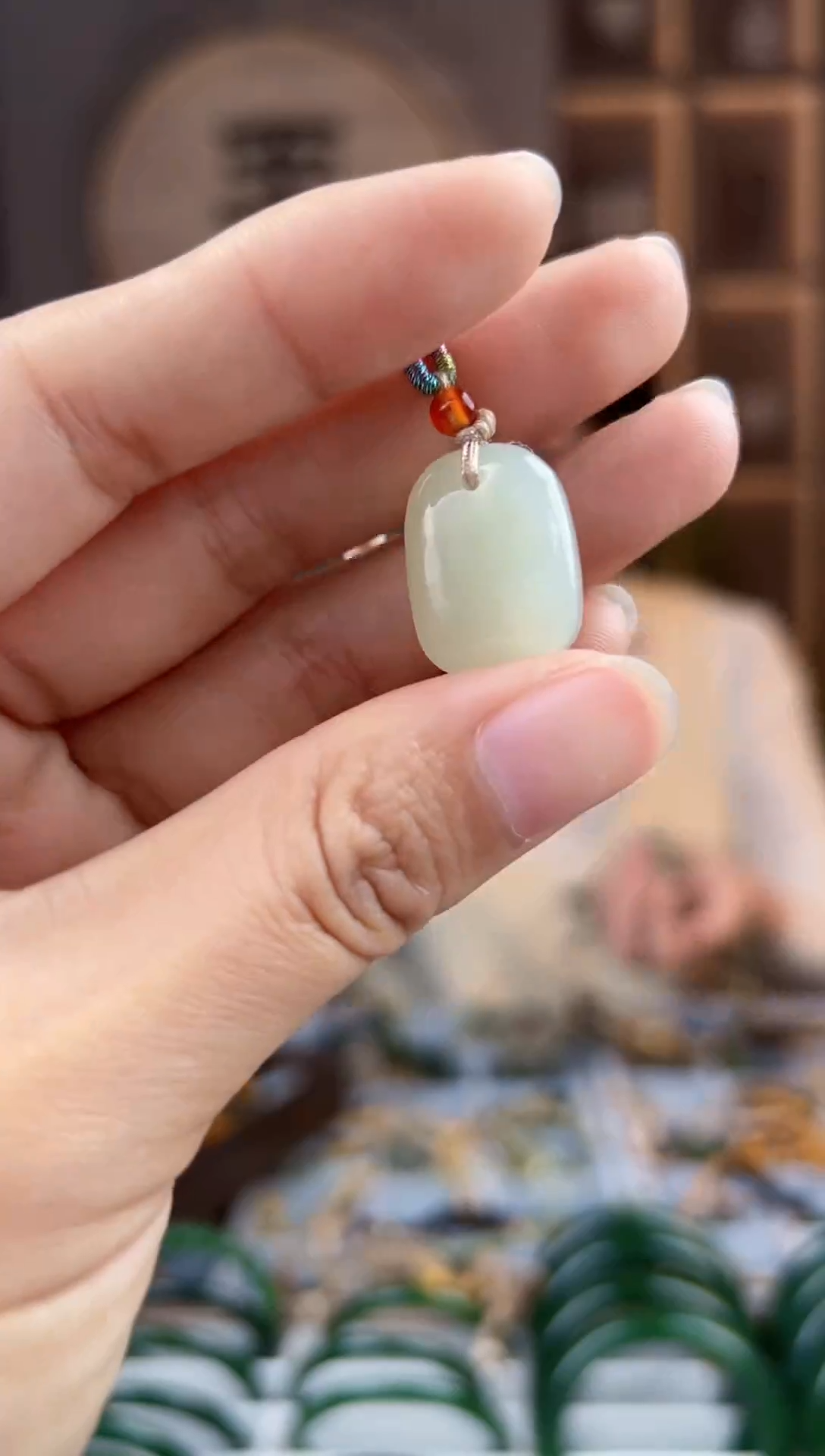 颈饰未镶嵌和田玉拍一发一，拍一发一