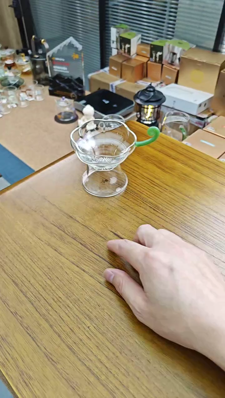 禾器予乐茶漏翡翠玉金标