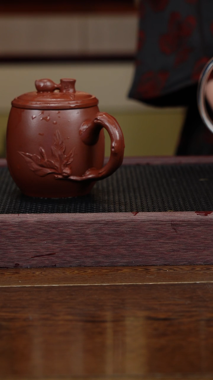 【闪购商品】紫砂茶杯非遗茶器-寿桃大盖杯