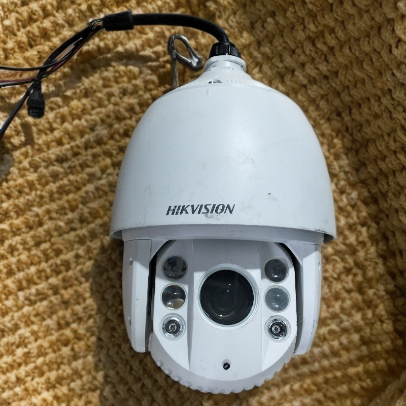 8新 HIKVISION/海康威视 7寸200万20倍光学变焦手机直连 无运费险