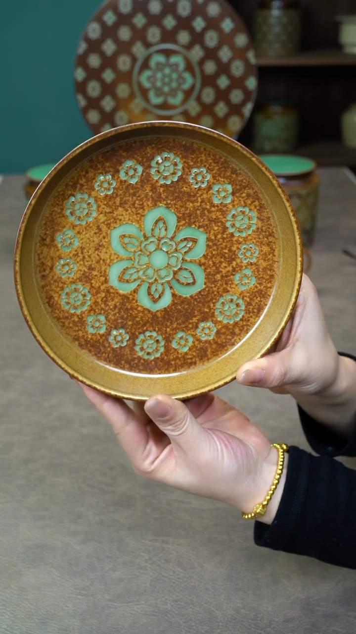 【闪购商品】龙泉青瓷手工宝相壶承