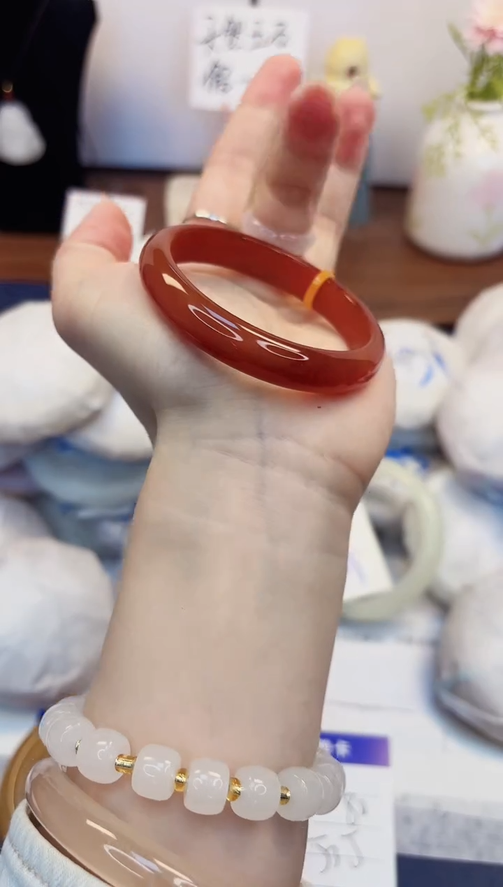 【闪购商品】石英质玉手镯未镶嵌118-玛瑙-圈口53