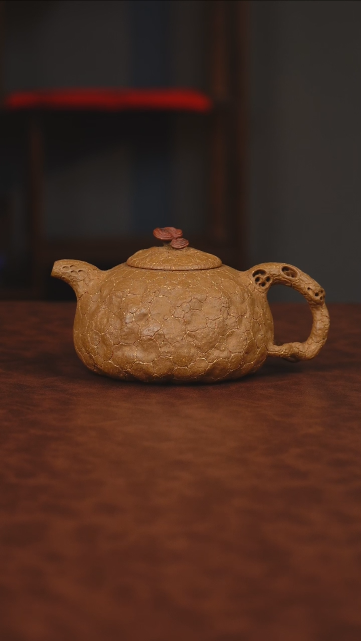 【闪购商品】紫砂茶壶供春 全手工 段泥 360CC