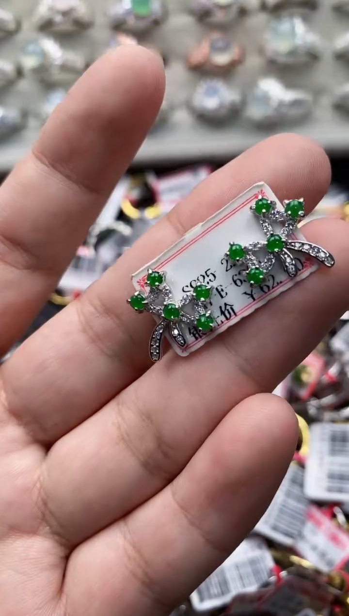 【闪购商品】翡翠戒指银S925镶嵌3333--4