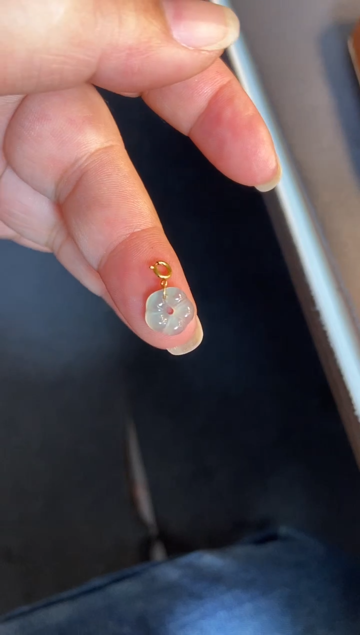 吊坠(不含链)18K金镶嵌翡翠1