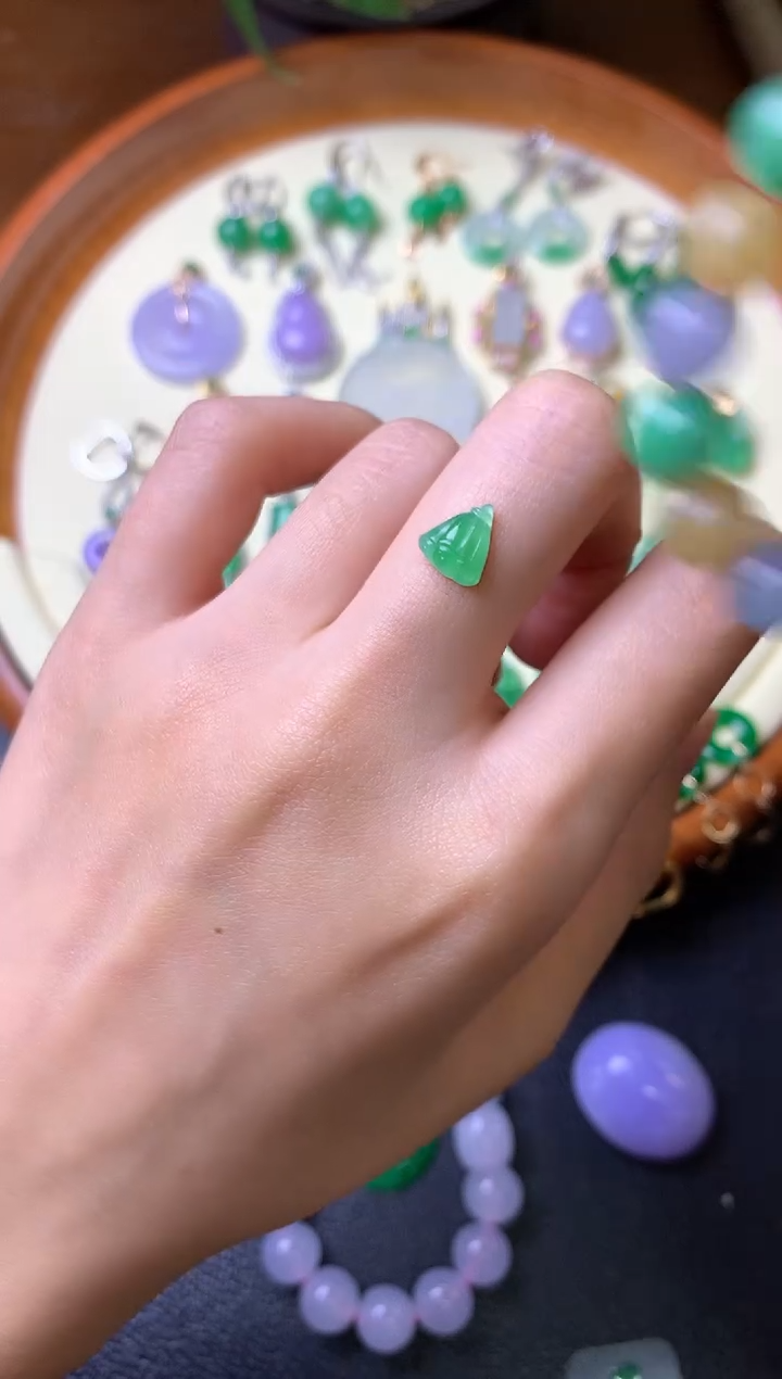 【闪购商品】定制翡翠未镶嵌裸石（镶嵌定制）