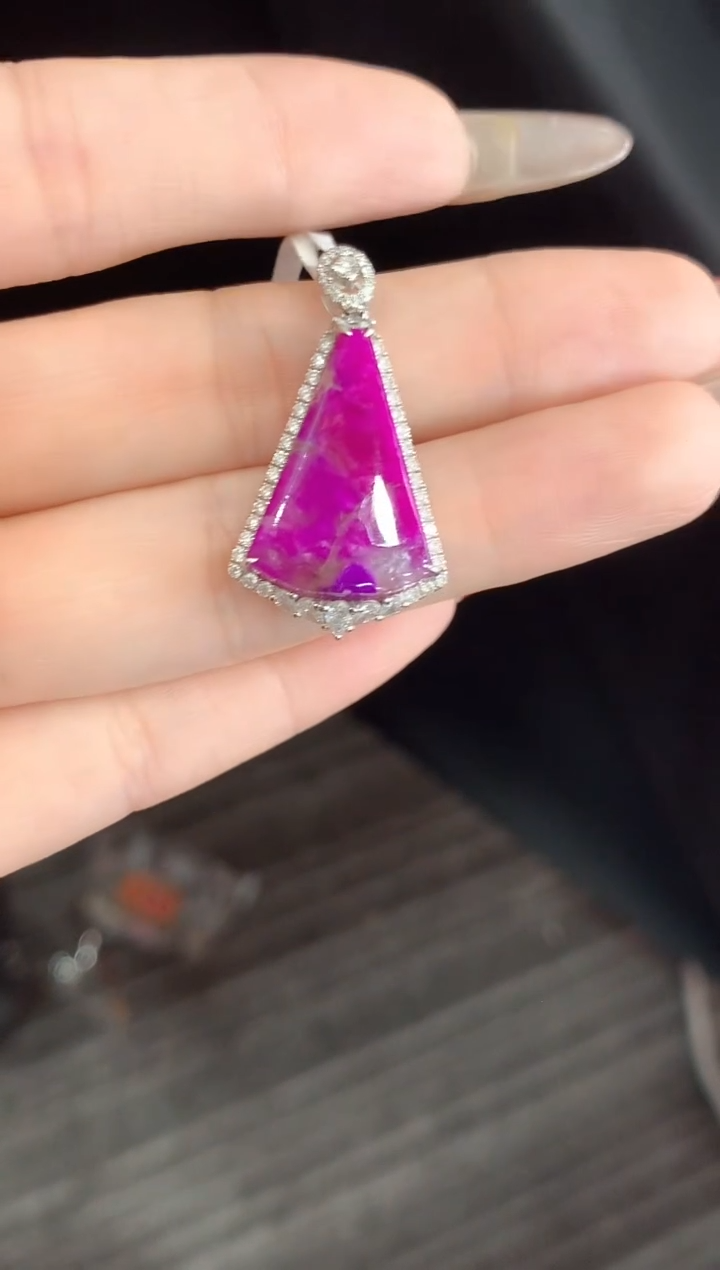 【闪购商品】苏纪石（舒俱来）.18K金镶嵌舒俱来