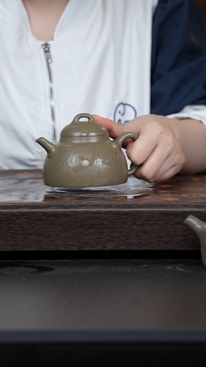 茶壶紫砂至纯青段刻绘秦权