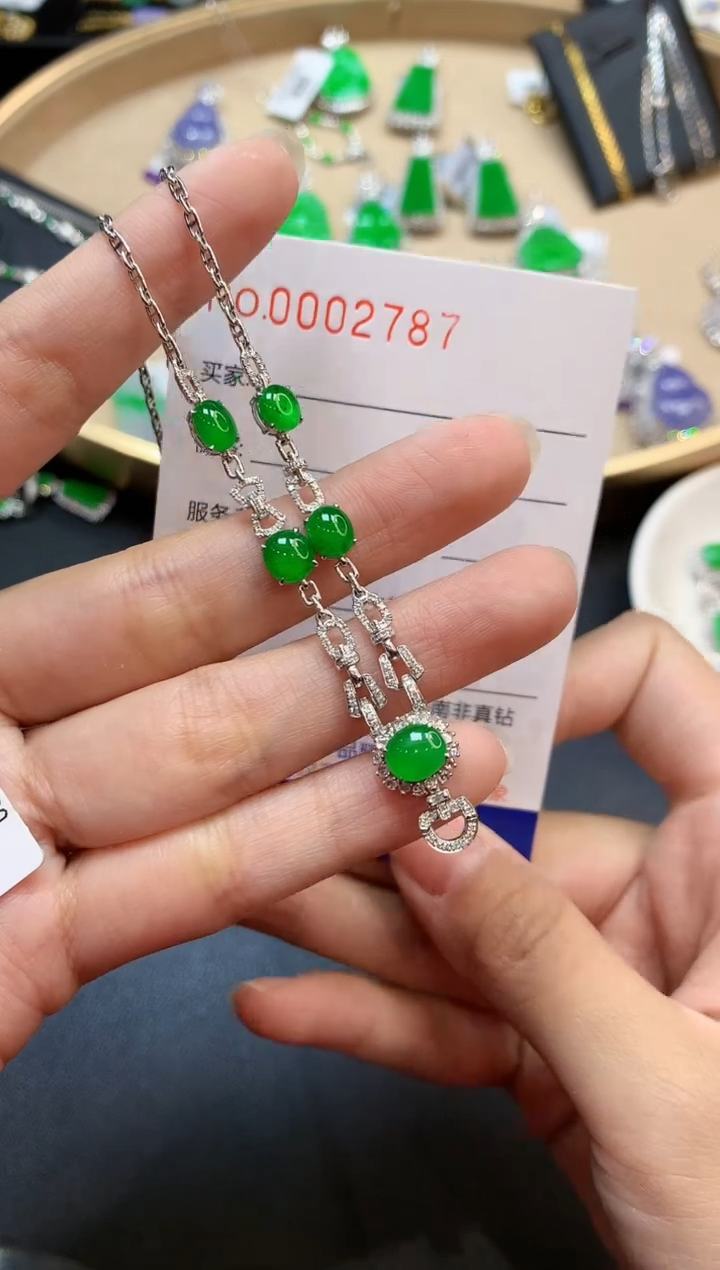 【闪购商品】翡翠套链18K金镶嵌2787    