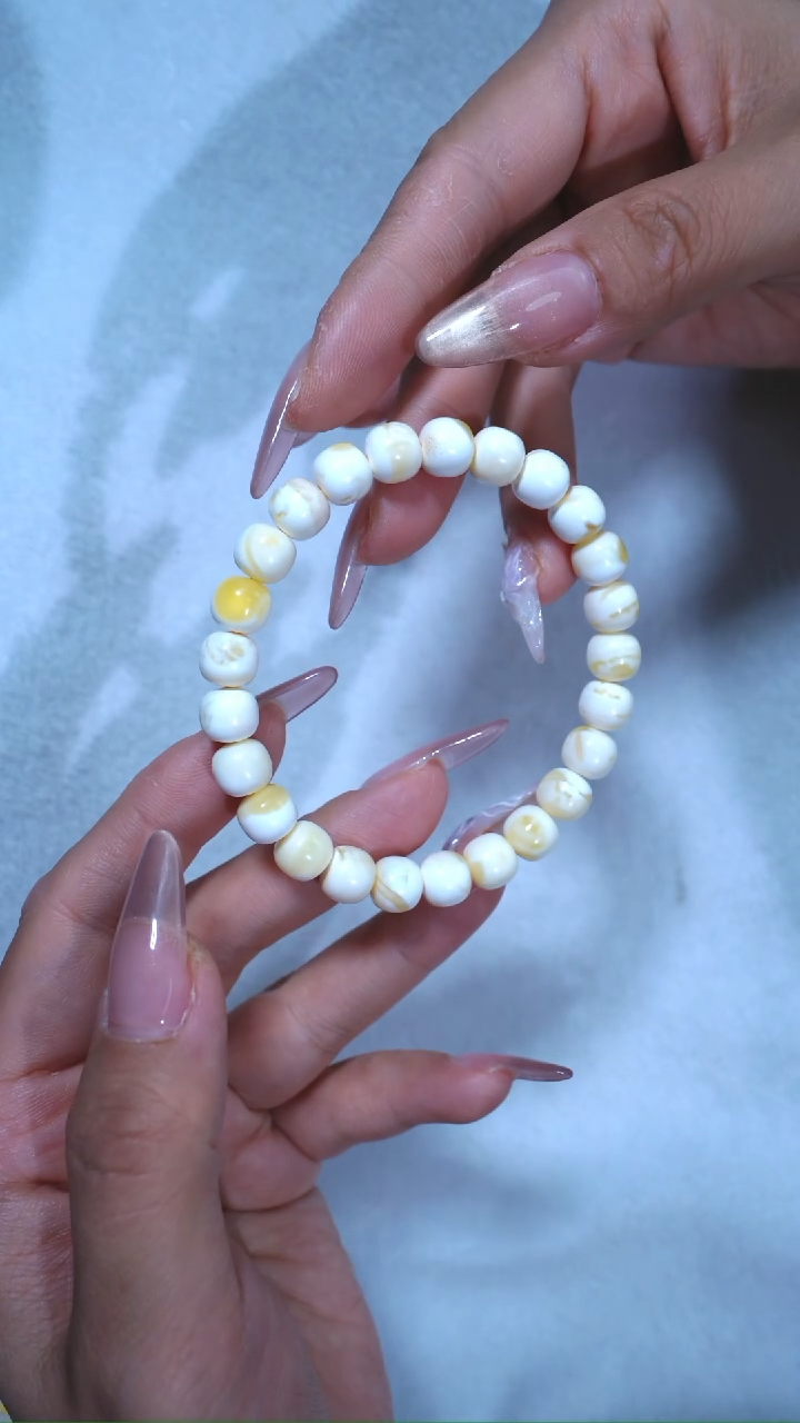 【闪购商品】蜜蜡手链未镶嵌典藏级8.5mm金漆瓷白溶洞