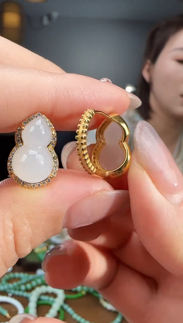 和田玉银S925镶嵌耳饰1