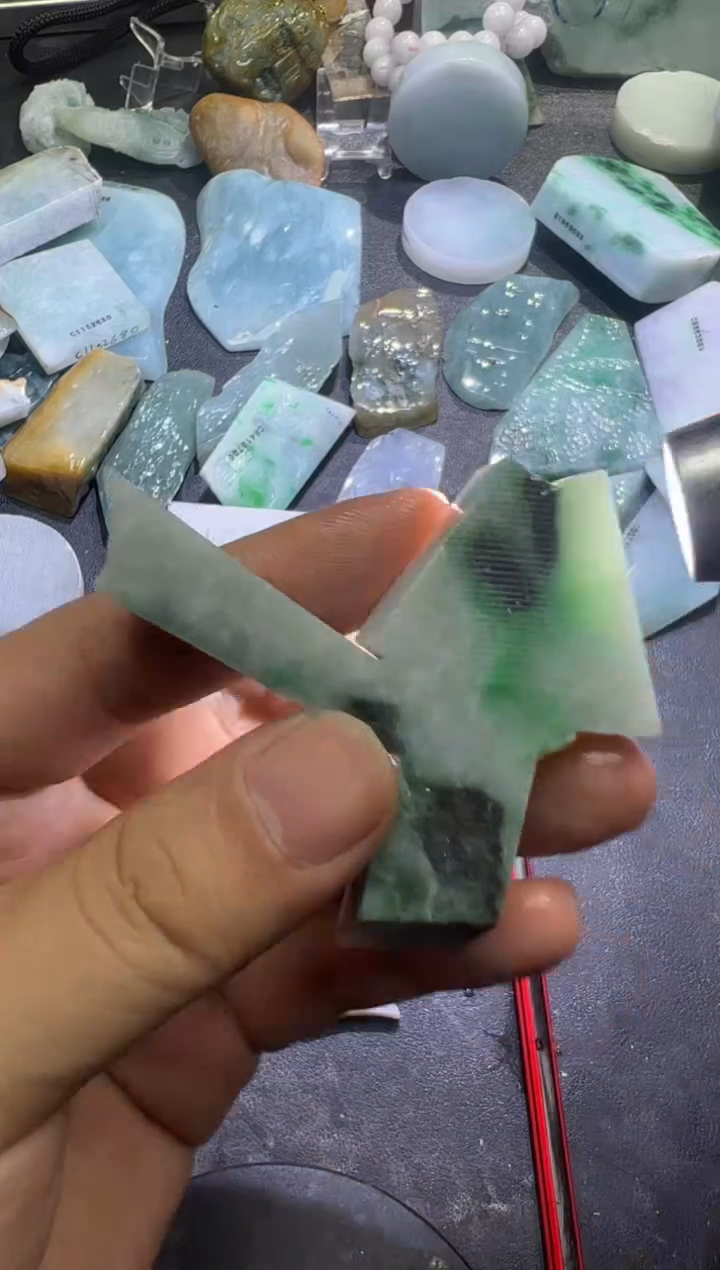 未镶嵌挂件翡翠天然缅甸翡翠A货