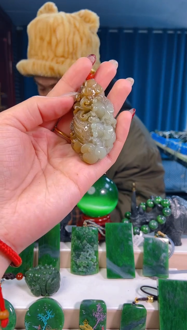 【闪购商品】和田玉挂件未镶嵌1